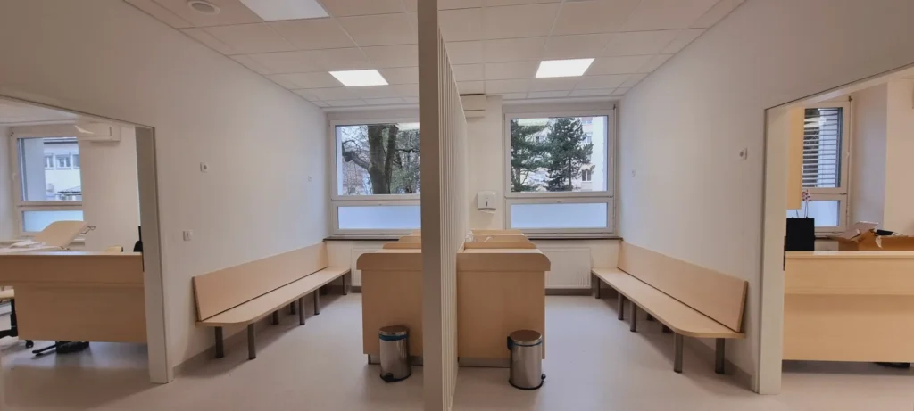 Dve novi otroški ambulanti in čakalnica.